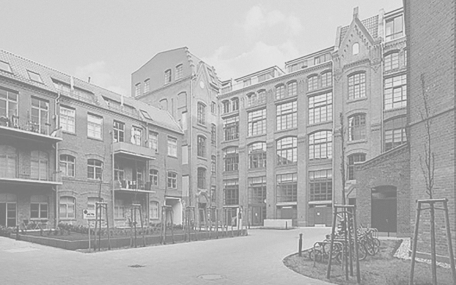Fassade der alten Otisfabrik in Berlin